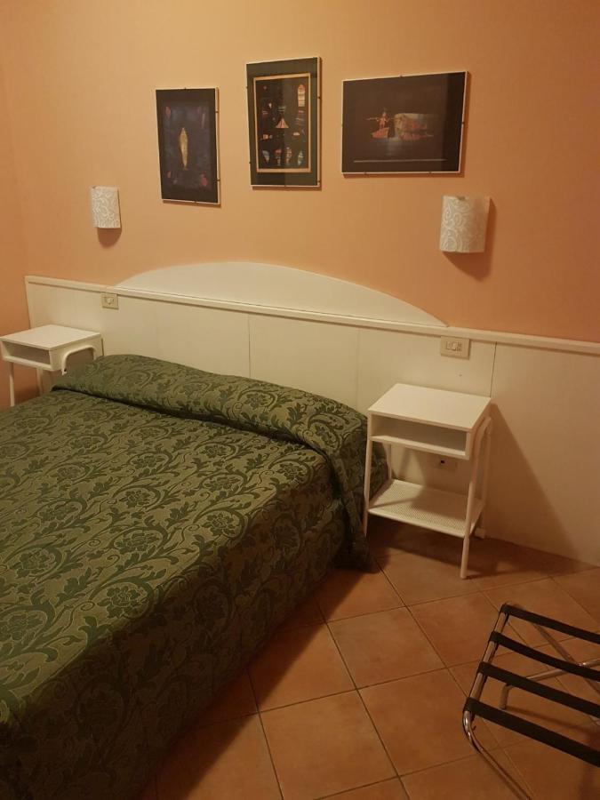Hotel Monna Lisa Vinci Esterno foto